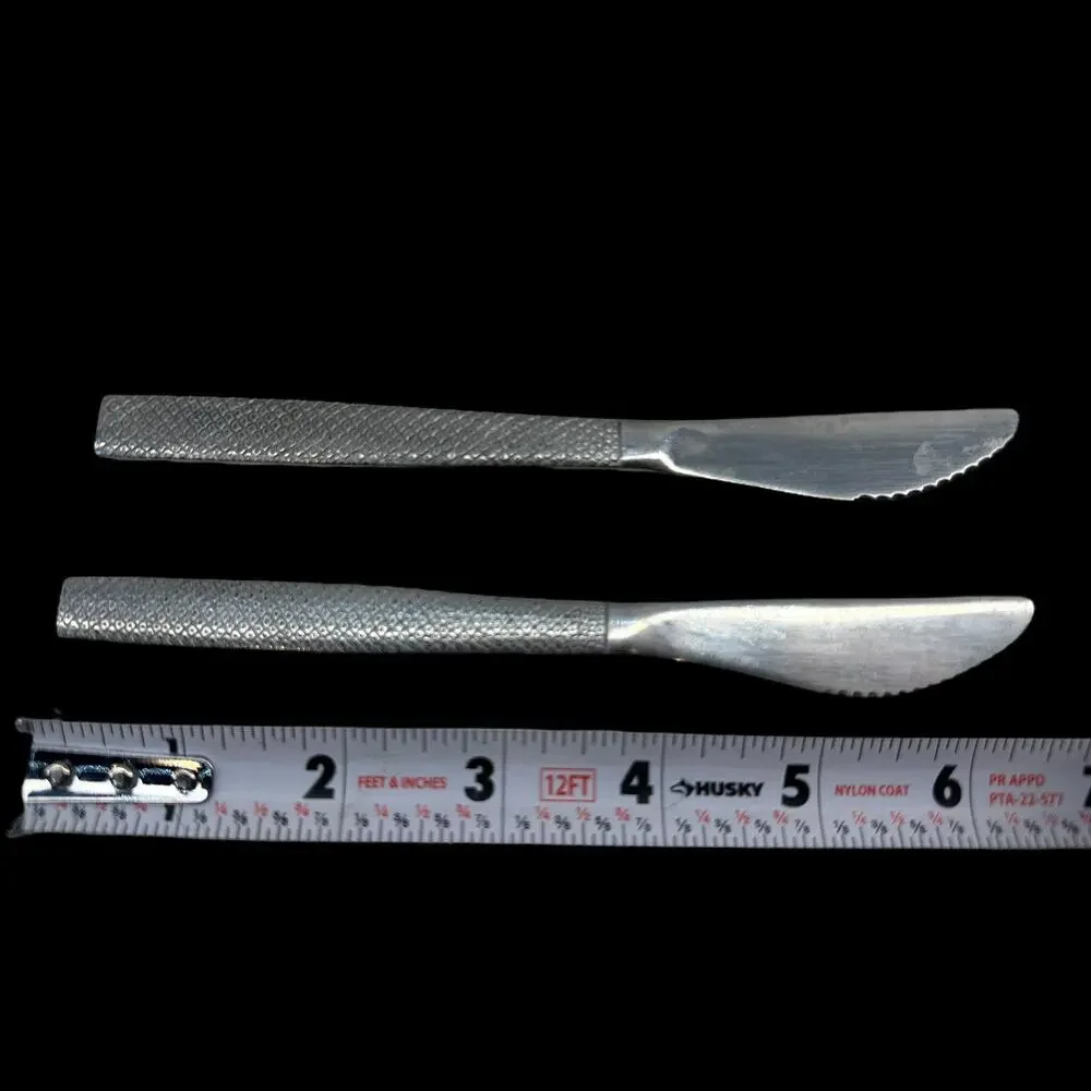 (2) United Airlines Serrated Dinner Knife Stainless Steel Airplane Cutlery VTG